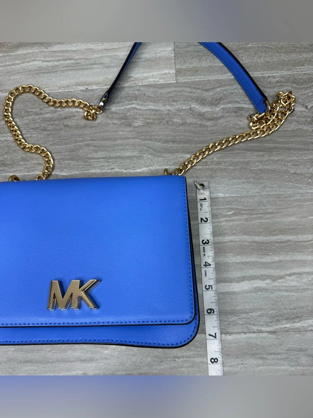 Michael Kors Mott Crossbody with Gold Chain in Oxford Blue